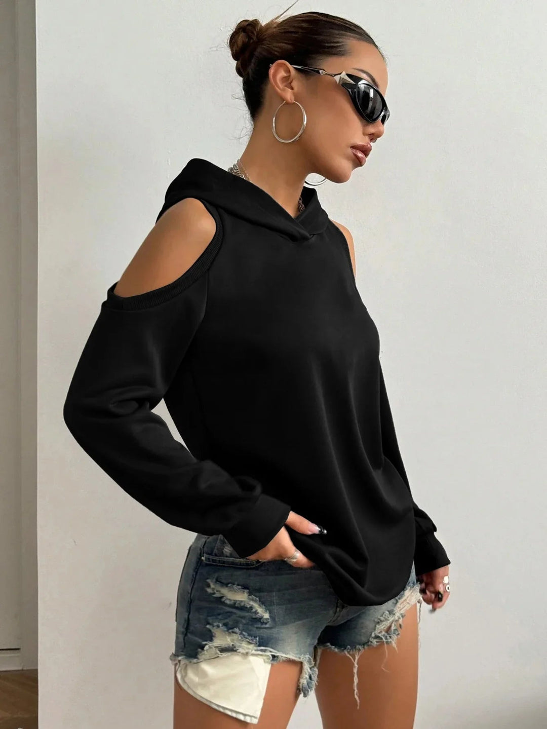 Camélia - Sweat élégant aux épaules ajourées