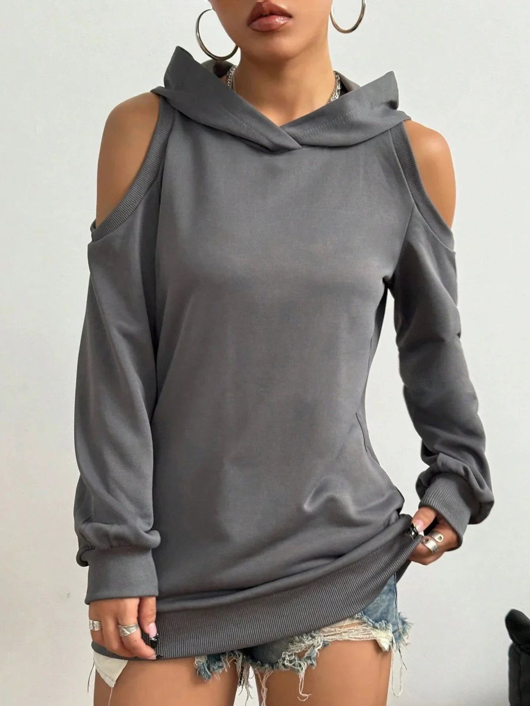 Camélia - Sweat élégant aux épaules ajourées