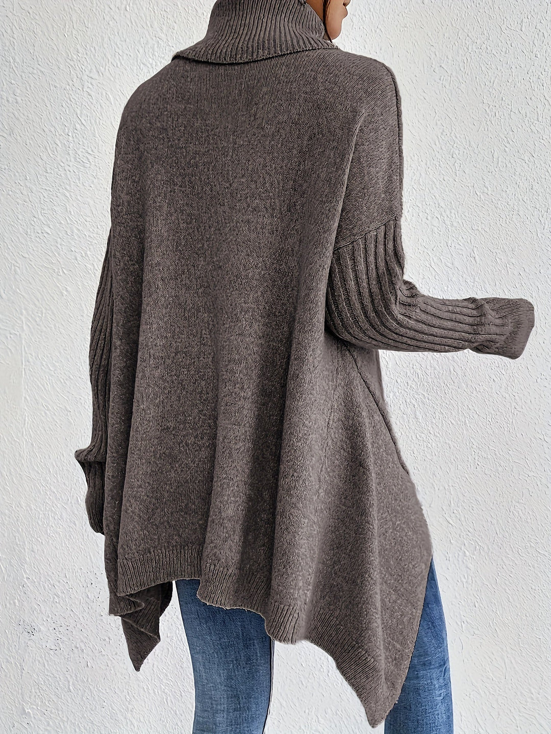 Léïna - Le Pull Col Montant Doux &amp; Décontracté
