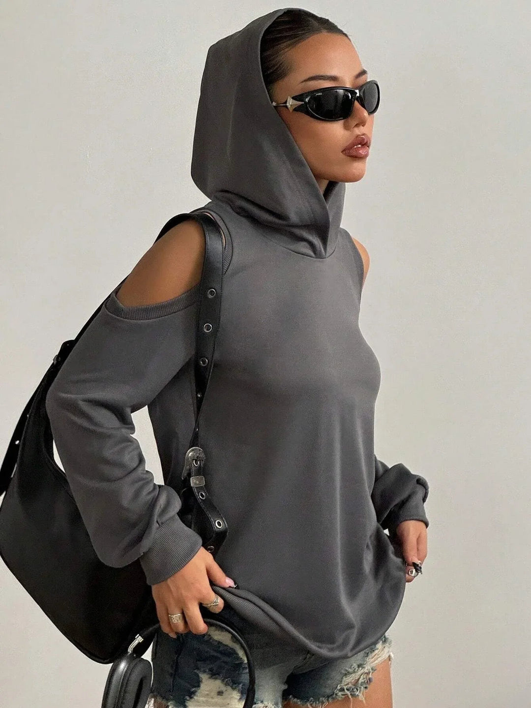 Camélia - Sweat élégant aux épaules ajourées