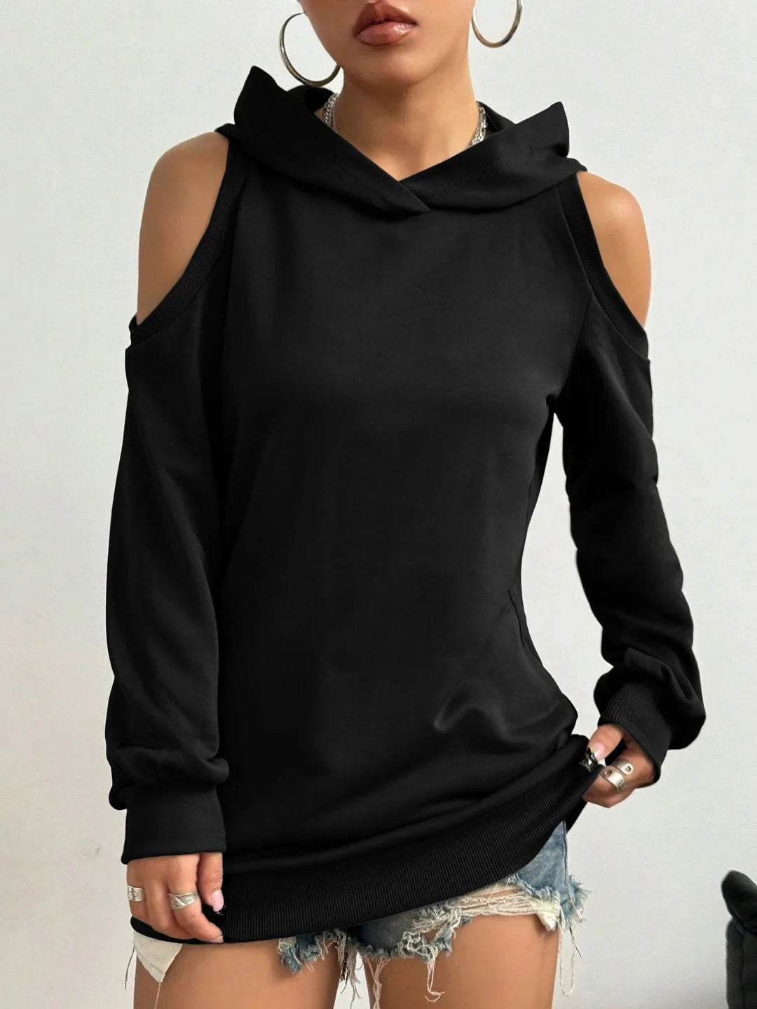 Camélia - Sweat élégant aux épaules ajourées