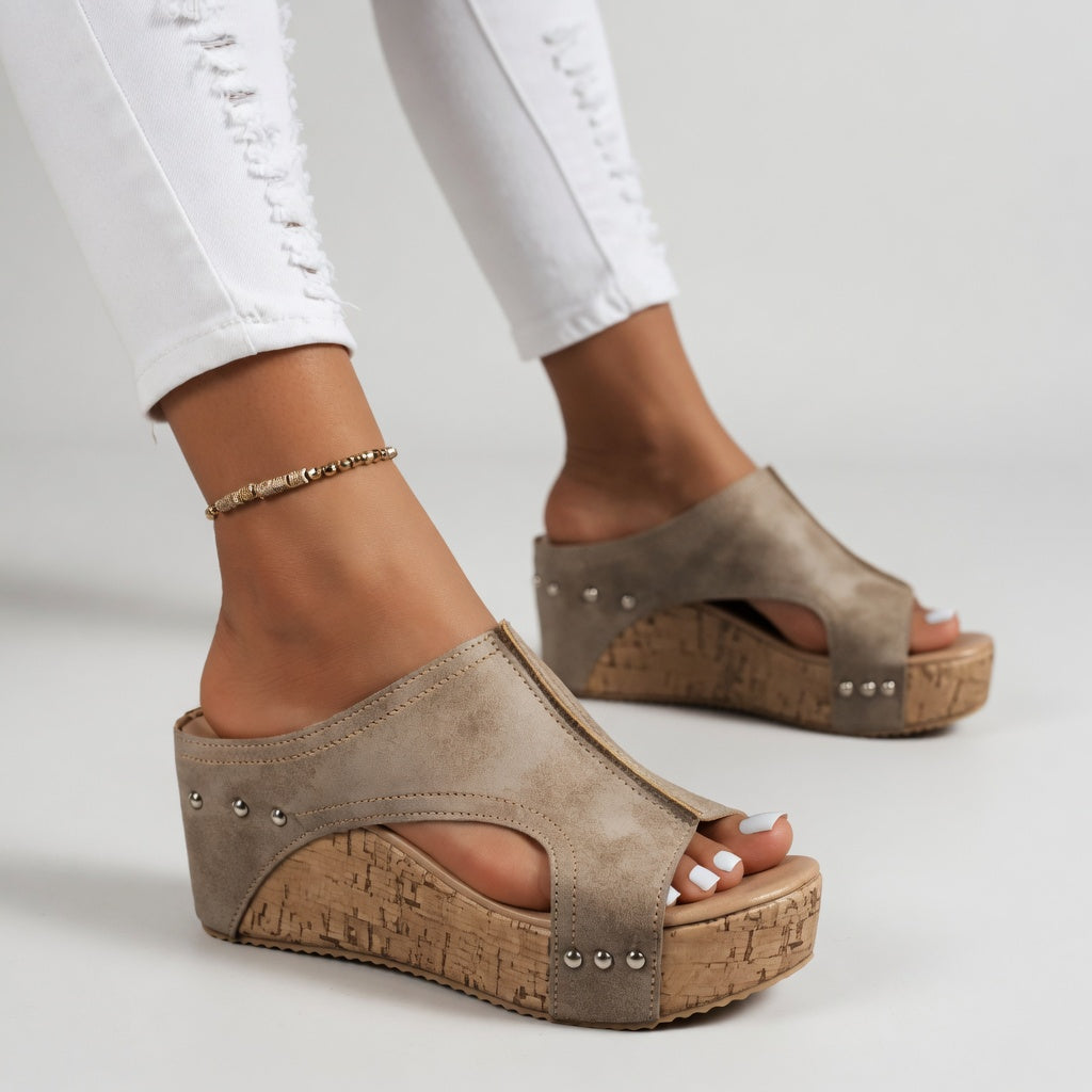 Guillemette - Mule plateforme liège cloutée allure bohème